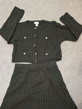 H&M Maternity Cable Knit Two-Piece Set - Dark Olive Green | M